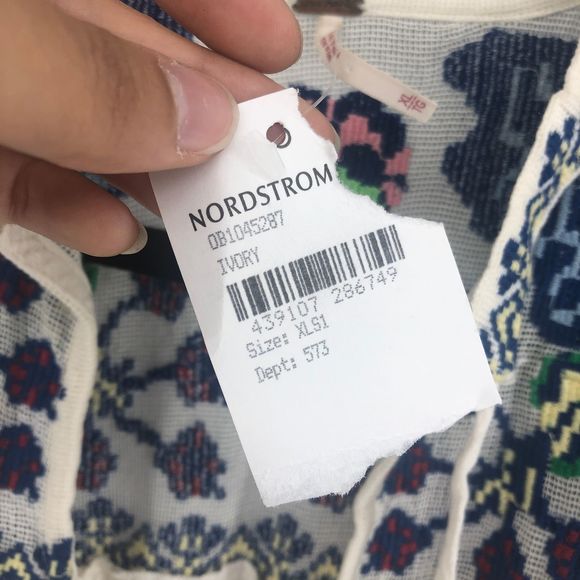 Free People Cream Blouse with Vibrant Embroidery - Picture 6 of 12